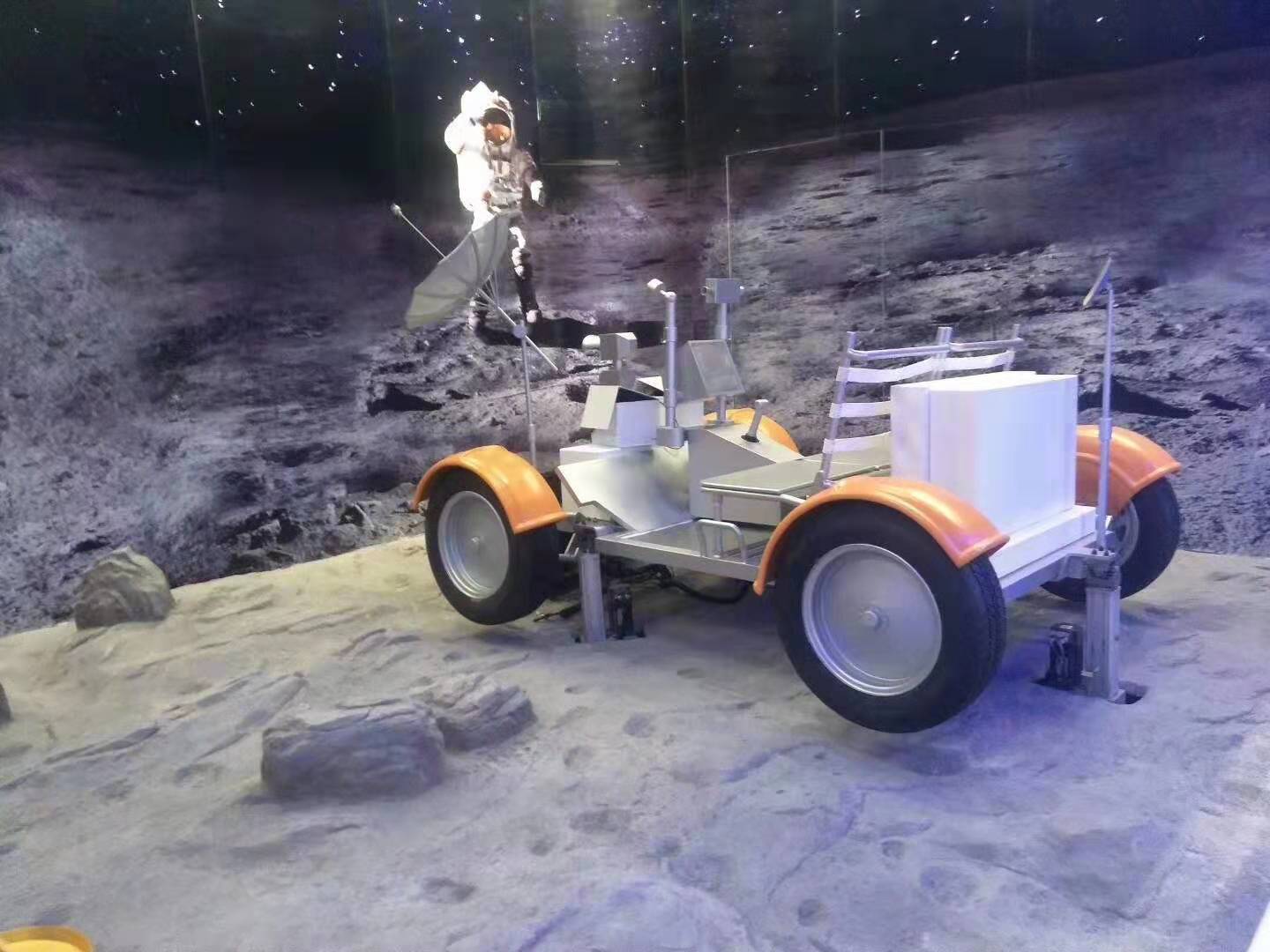 月球车.jpg